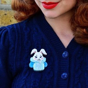 Erstwilder Snuggly Buffy Bunny Brooch